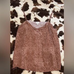 Size large cami